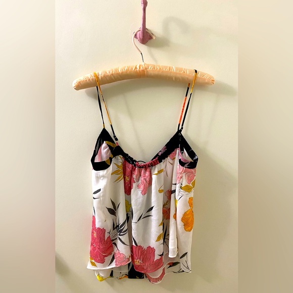 Guess Cami Top - Picture 2 of 3